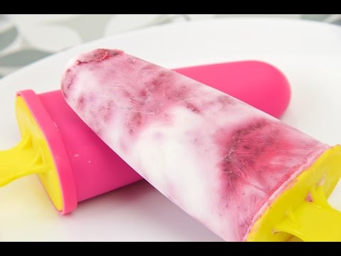 Beeren-Joghurt-Kokos Popsicles Low Carb - Eis am Stiel - salala.de