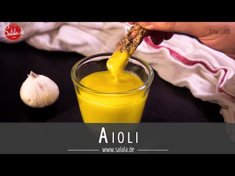 Aioli selber machen Knoblauch Mayonnaise von Hand schlagen Low Carb