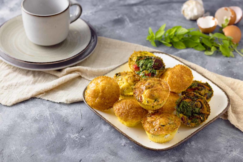 3 verschiedene Keto Frühstücksmuffins