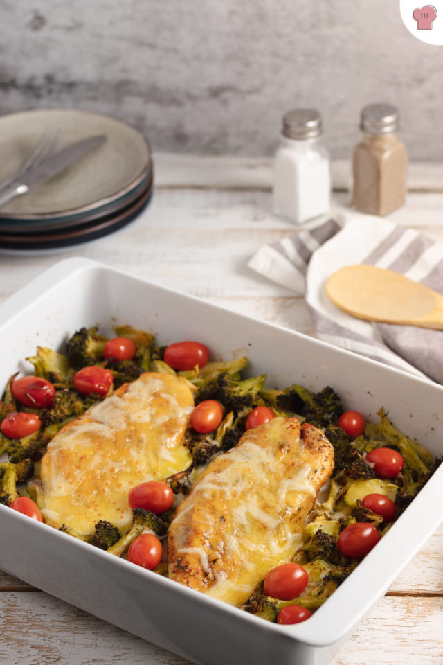 Gebackene Hähnchenbrust mit Brokkoli • salala.de Gebackene Hähnchenbrust mit Brokkoli • salala.de