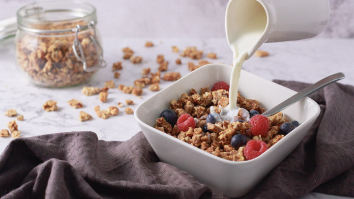 Granola Keto Grundrezept ohne Zucker