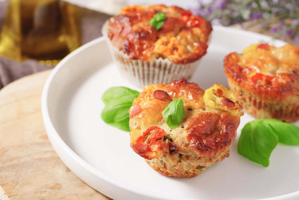 Pizzamuffins Low Carb Rezept