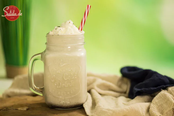 Vanille Milchshake - by salala.de - ohne Zucker Low Carb Rezept mit Eismaschine Ibywind YF700