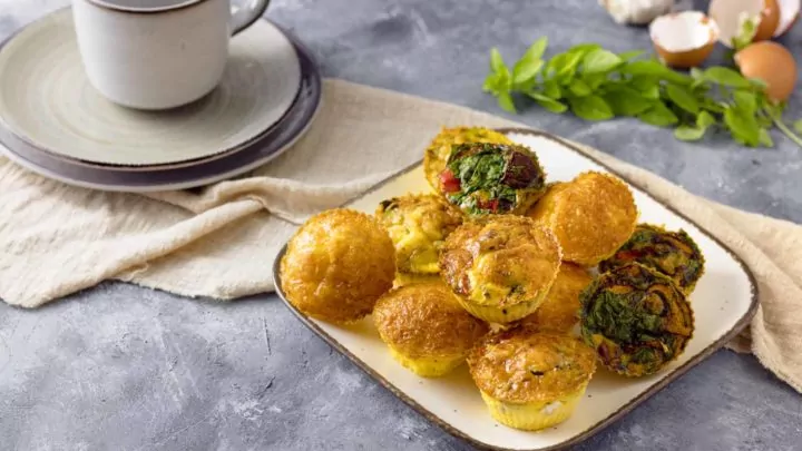3 verschiedene Keto Frühstücksmuffins