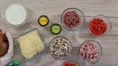 Zutaten Pizzabrötchen mit Schmand